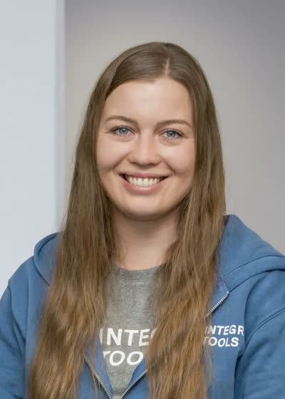 Portrait von Simone Aichinger